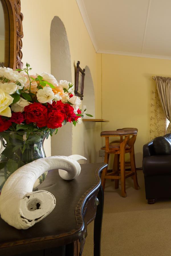 Morning Glory Cottages Venterstad Bagian luar foto